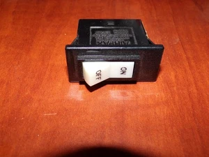 AirPax On OFF Switch - Picture 1 of 3