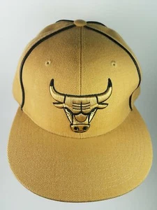 Reebok Chicago Bulls NBA Fitted Cap Hat - Picture 1 of 6