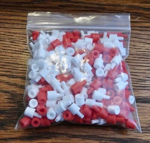 Full set of white and red pegs from 2011 Battleship game - Original Parts - Picture 1 of 1