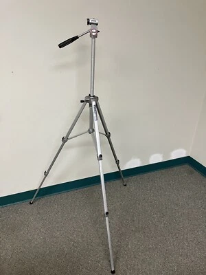 Trípode para cámara Velbon VGB-3C ajustable de alta resistencia inclinable manivela de 3 vías extendida de colección Foto 1 de 4