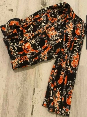 Leggings Lularoe Talla Única Negros con Rosas Florales OS Foto 1 de 3
