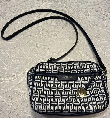 tommy hilfiger crossbody bag women,Front Pocket Blue/white/gold,Great Condition - Image 1 of 4