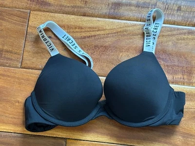 Victoria's Secret Black White Push-Up Full Coverage T-Shirt Bra Women's Size 32B - Image 1 of 4