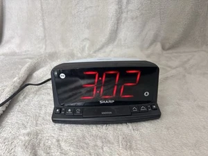 Sharp SPC1225 Night Light Alarm Clock w/ Jumbo Red LED Display - Cleaned, Tested - Picture 1 of 3