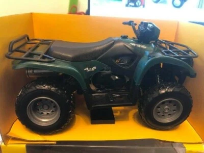 New-Ray Toys 1:12 Scale Suzuki Vinson.  New in box.  Green  42953C Foto 1 de 4