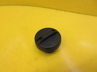 Tapa tapa de tanque de combustible OEM HARLEY-DAVIDSON VROD ELECTRA/STEET/ROAD GLIDE TOURING Foto 1 de 4