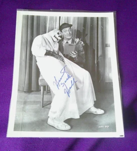 Foto firmada Huntz Hall 8 x 10 - Sach de The Bowery Boys - Dead End Kids! - Imagen 1 de 4