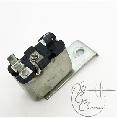 1972-1979 Lincoln Continental Lights On Warning Indicator Relay (D1AZ10C838A) - Image 1 of 3