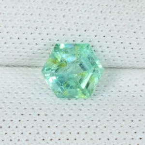 0.37 Cts Best Crystal Green From Colombia Natural Emerald Fancy Star Cut...!!!! - Picture 1 of 2