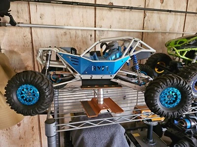 1/10 rc axial Ryft upgraded - Image 1 of 4
