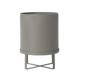 Ferm Living Bau Blumentopf Grau, HxLxD ca: 38x28x28 cm / NEU / Pflanzenhalter - Bild 1 von 1
