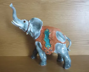 Indischer Elefant bunt geschmückt mit Glasaugen Glücksbringer Porzellanfigur - Bild 1 von 11