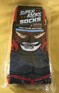 Lucha Brothers Bros Pro Wrestling Crate Super Kicks Socks AEW Penta Rey Fenix - Bild 1 von 2