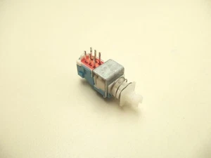 NAD 4225 TUNER PARTS - switch - search 6 pin - Picture 1 of 1