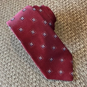 IKE BEHAR NEW YORK Mens Silk Red Geometric Jacquard Hand Tailored Tie - Picture 1 of 7