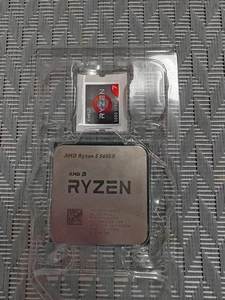 AMD Ryzen 5 5600X con Dissipatore Deepcool - Foto 1 di 3