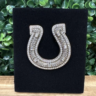 EUC! Sparkling HEIDI DAUS Lucky Horse Shoe Crystal Brooch Pin - Image 1 of 4