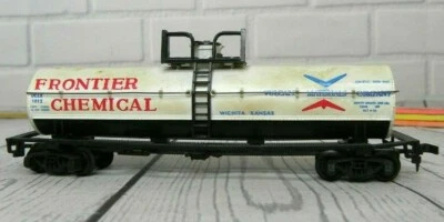 Vintage Frontier Chemical UCLX 1012 Single Dome Tank Car HO Model Rail - Image 1 of 4
