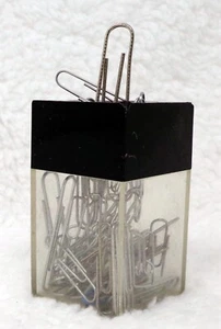 Magnetic Paper Clip Holder - Picture 1 of 3