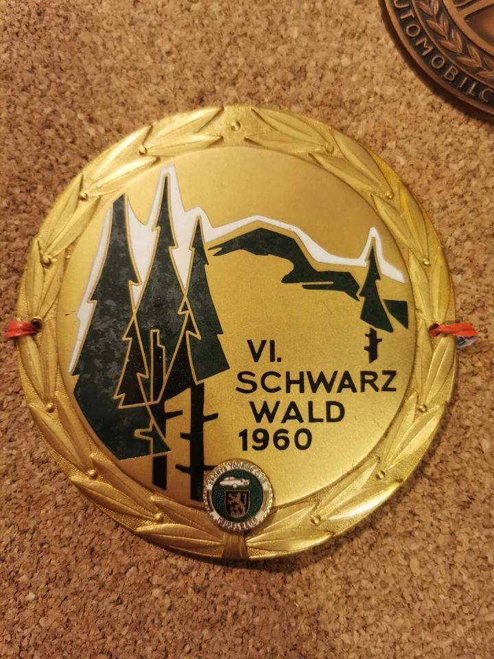 Insignia de rally de coche alemán vintage VI Schwarzwald Porsche 356 MB 190SL 300SL Foto 1 de 4