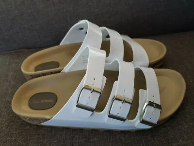 Womans CALL IT SPRING  3 buckle strap sandals white sz US 10  EU 40 - Image 1 of 4