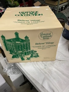 Dept 56 Dickens Historical Landmark Series Tower Of London #58500 komplett - Bild 1 von 10