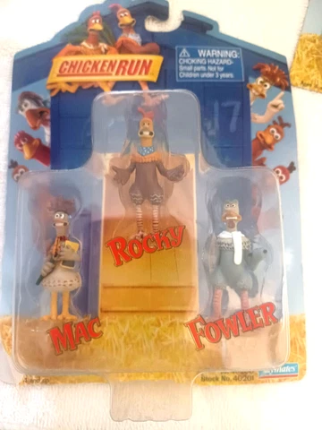 Lot of 3 Chicken Run Action Figures Playmates Mr Tweedy Rocky Ginger OTHERS NIB Cover