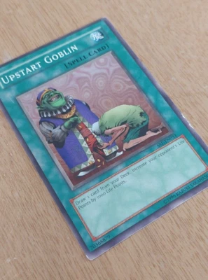 Upstart Goblin SRL-EN033 YuGiOh card (MP/HP) - Image 1 of 4