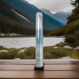 Meaningful Beauty JUGEND AKTIVIEREND GLÄTTENDES & ERFRISCHENDES Augenserum 0,5 Unzen versiegelt - Bild 1 von 2