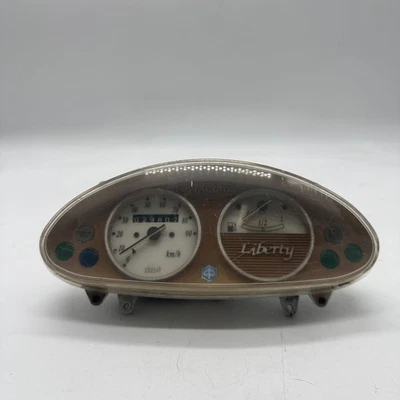 LIBERTY 50 1° SERIE - QUADRO CONTACHILOMETRI STRUMENTAZIONE ORIGINALE USATA - Immagine 1 di 4