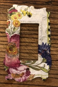 Mc Childs inspirierte dekorative Wandschalterplatte aus Metall - Bild 1 von 2