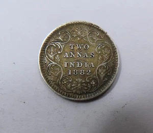 British India Queen Victoria Silver 2 Annas 1882 C Calcutta Mint VERY SCARCE - Picture 1 of 2