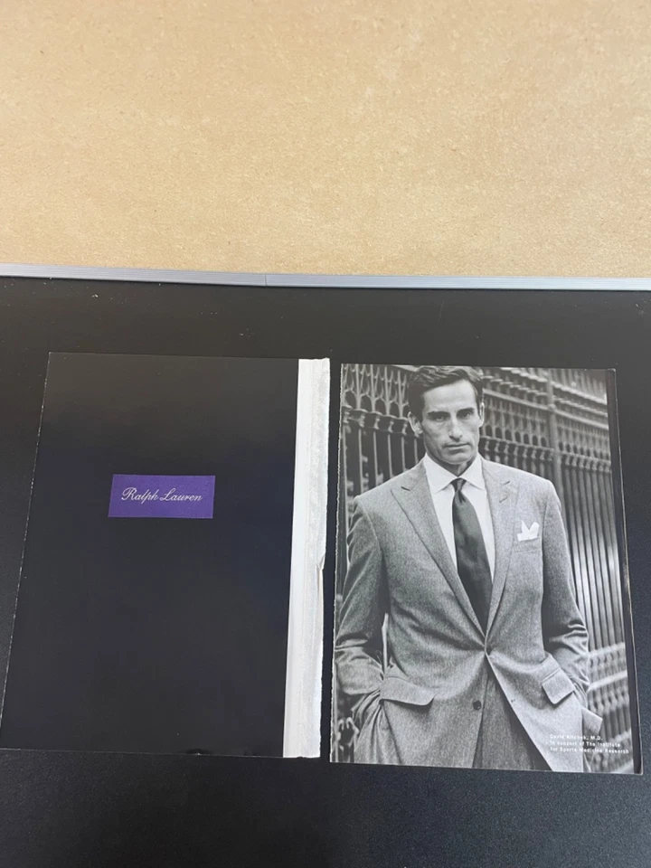 Ralph Lauren Etiqueta Púrpura 3 Páginas Revista Anuncio 2001 Trajes Foto 1 de 4