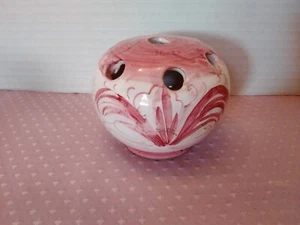 Flower Frog Italy Pottery Red & White 7 Holes Marked V.B 12 Handpainted - Picture 1 of 5