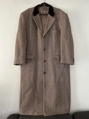 Gabardina larga Giorgio Brutini para hombre espiga marrón talla 44R usada en excelente estado  Foto 1 de 4