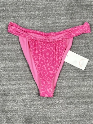DIPPIN DAISYS Bisou Cheeky Bikini Bottom Medium Pink Daisy NEW FRENCH CUT - Imagem 1 de 4