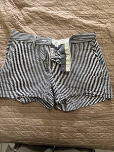 Women's Striped Crown & Ivy Shorts in Size 8p - Picture 1 of 7