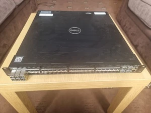 Commutateur réseau 10G Dell Force10 S4810P-AC 48 ports 10GbE SFP+ (4x 40GbE QSFP+) - Photo 1/8