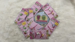 7 Shopkins Mädchen Halskette Apfel Erdbeere Lippenstift Popcorn & Gratis Stift Top - Bild 1 von 2