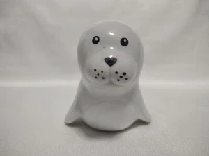 Skylar The Seal Ceramic Mini Planter Succulent Herb Pot Small Space Air Plant - Picture 1 of 9