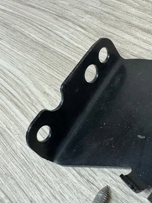 Chrysler 300 2009 2,7 L V6 ECM ECU soporte/base OEM de fábrica. Foto 1 de 4