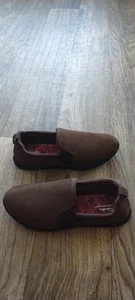 Clarks Damenschuhe Größe 11 Azella braun sehr guter Zustand flache Slipper taupe Wildleder - Bild 1 von 10