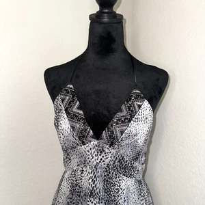 Eliza J Fit & Flare Dress Women's 8 Black Gray Polka Dot 100% Silk Halter Neck - Picture 1 of 7