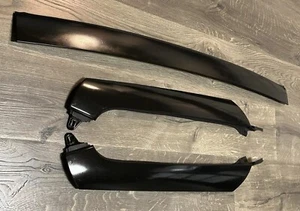 2004-2008 CHRYSLER CROSSFIRE WINDSHIELD MOLDING TRIM PILLAR COVER SET BLACK - Picture 1 of 21