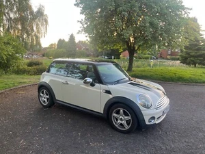 Mini Cooper 1.6 Petrol 3 Door Hatchback - Picture 1 of 19