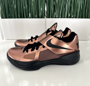 Nike Zoom KD 4 NBY Christmas Metallic Copper Mens Shoes FZ5913 800 Size 8.5 - Picture 1 of 8