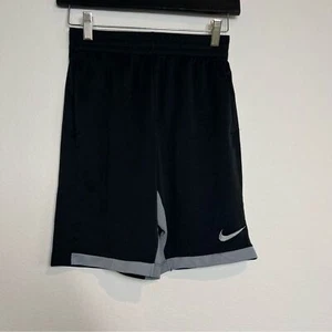 Nike Boys size Large Black Gray Athletic Shorts preppy comfort basketball - Picture 1 of 5