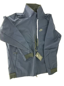 Nike men's Tech Shield Sportswear Water Resistant Jacket 914082 size XL - Picture 1 of 5