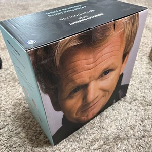 Neu im Karton Royal Doulton Gordon Ramsay Labyrinth 4-teiliges Gedeck weiß - Bild 1 von 3