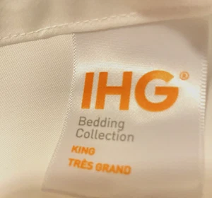 IHG KING HILTON Hotel Bed PILLOWCASES 320 Thread EVEN-PLO-PCKS3-01 White LOT SIX - Picture 1 of 6